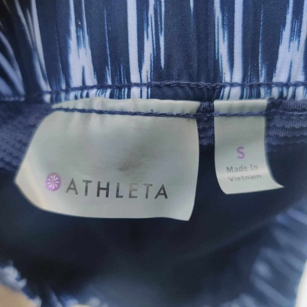 Athleta Reflection Stretch Skort Navy Ikat Women's Size S